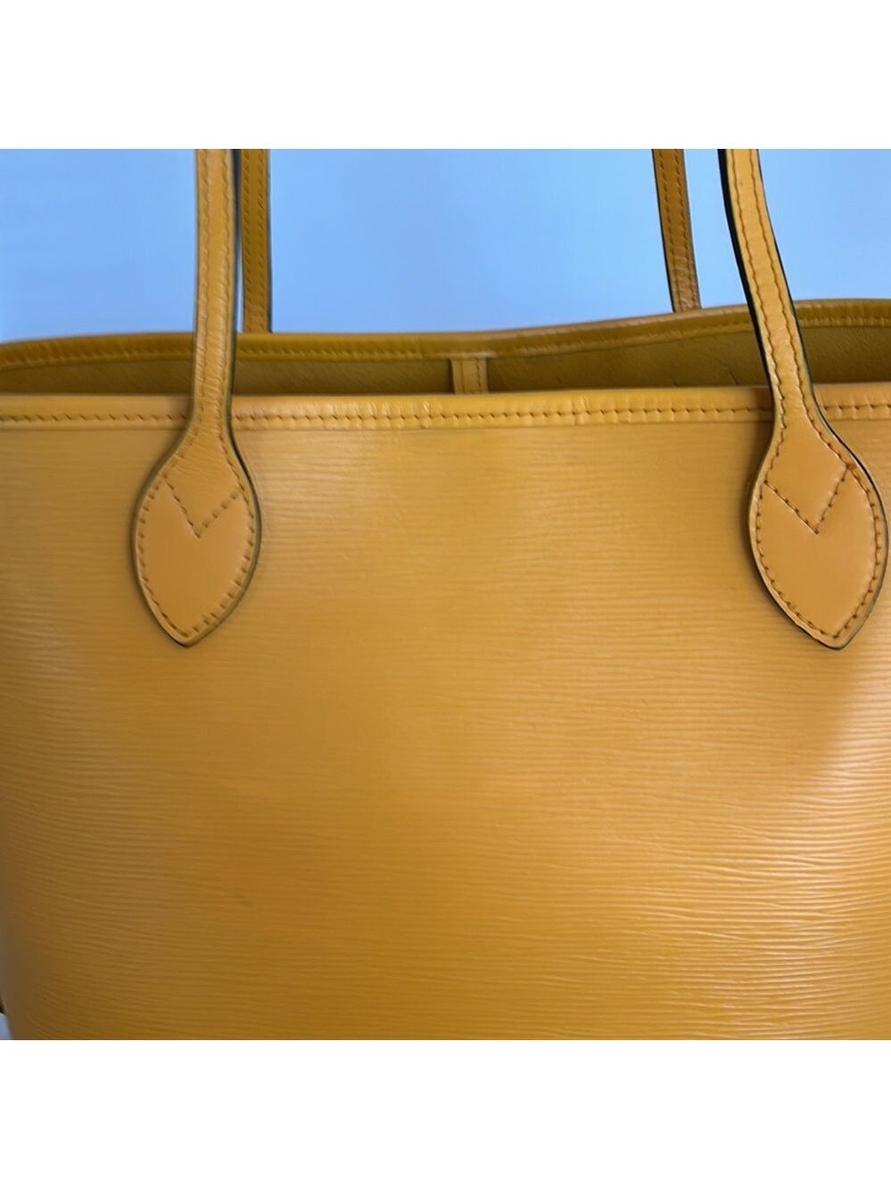 Louis Vuitton Epi Leather Neverfull MM - Picture 4 of 16